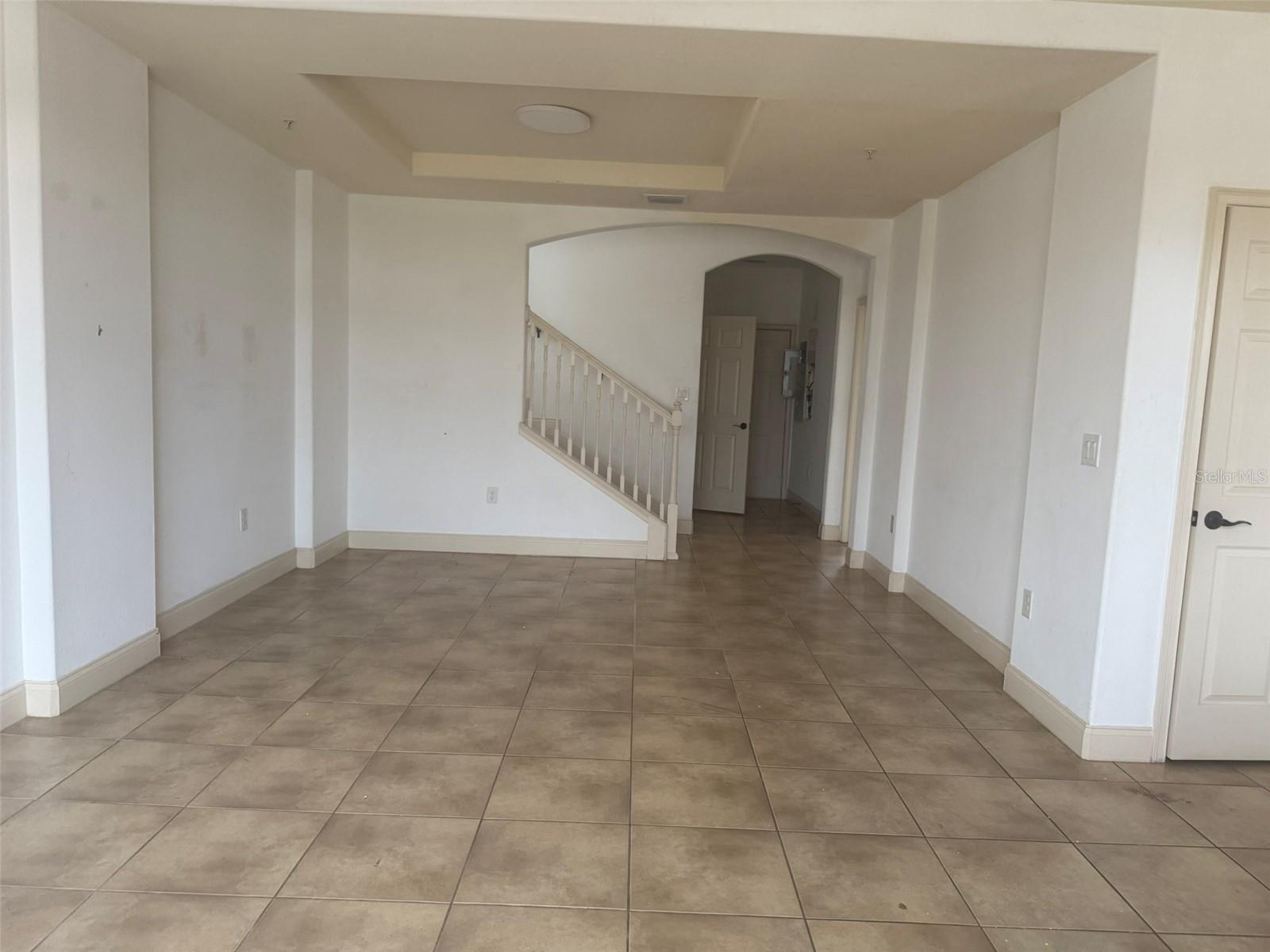 2332 BELLA VISTA DRIVE