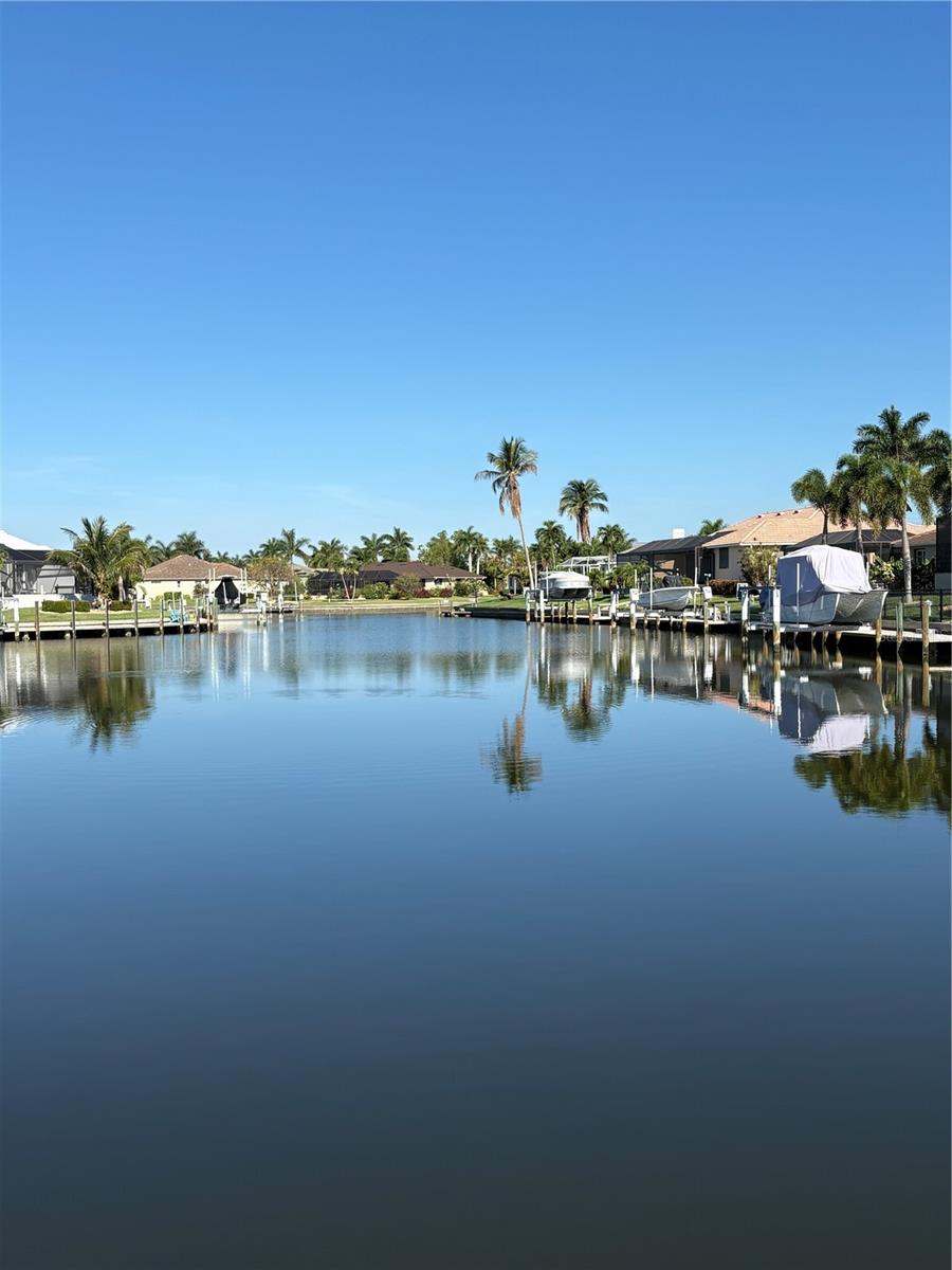 PUNTA GORDA ISLES SEC 15 - Land