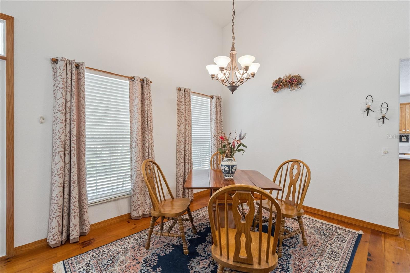 ROYAL TRAILS UNIT 01 - Residential