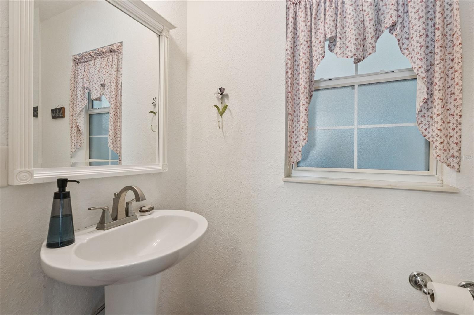 ROYAL TRAILS UNIT 01 - Residential