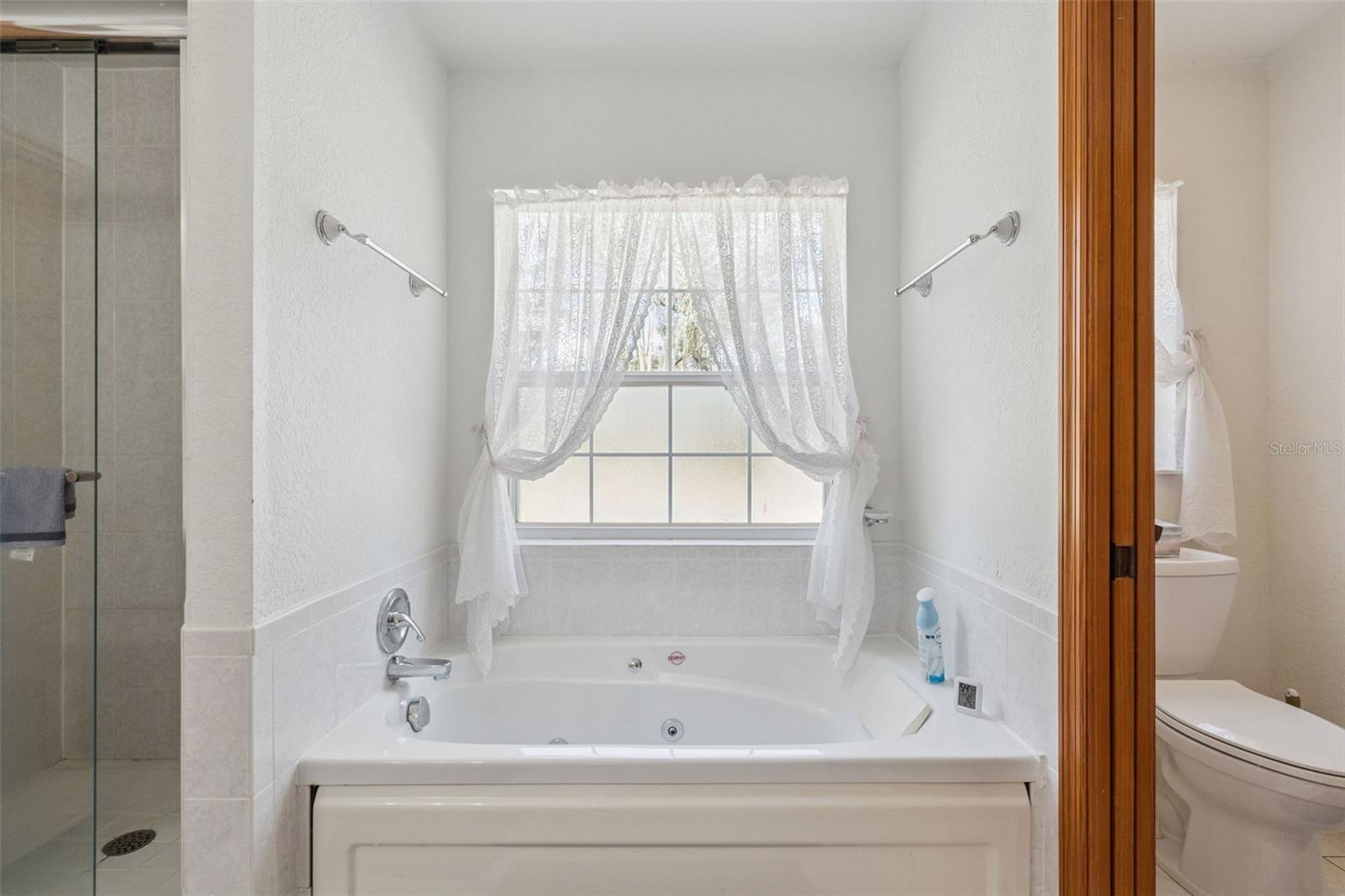 ROYAL TRAILS UNIT 01 - Residential