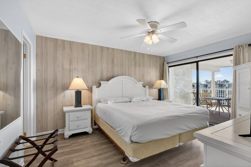 COLONY REEF CLUB I CONDO - Residential