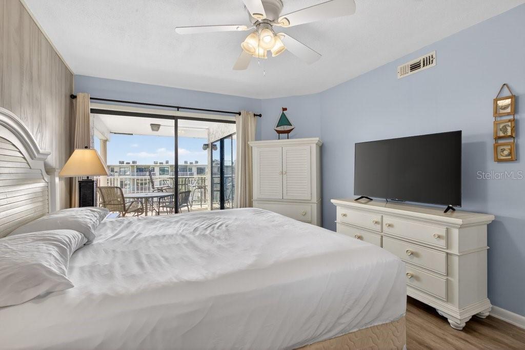 COLONY REEF CLUB I CONDO - Residential