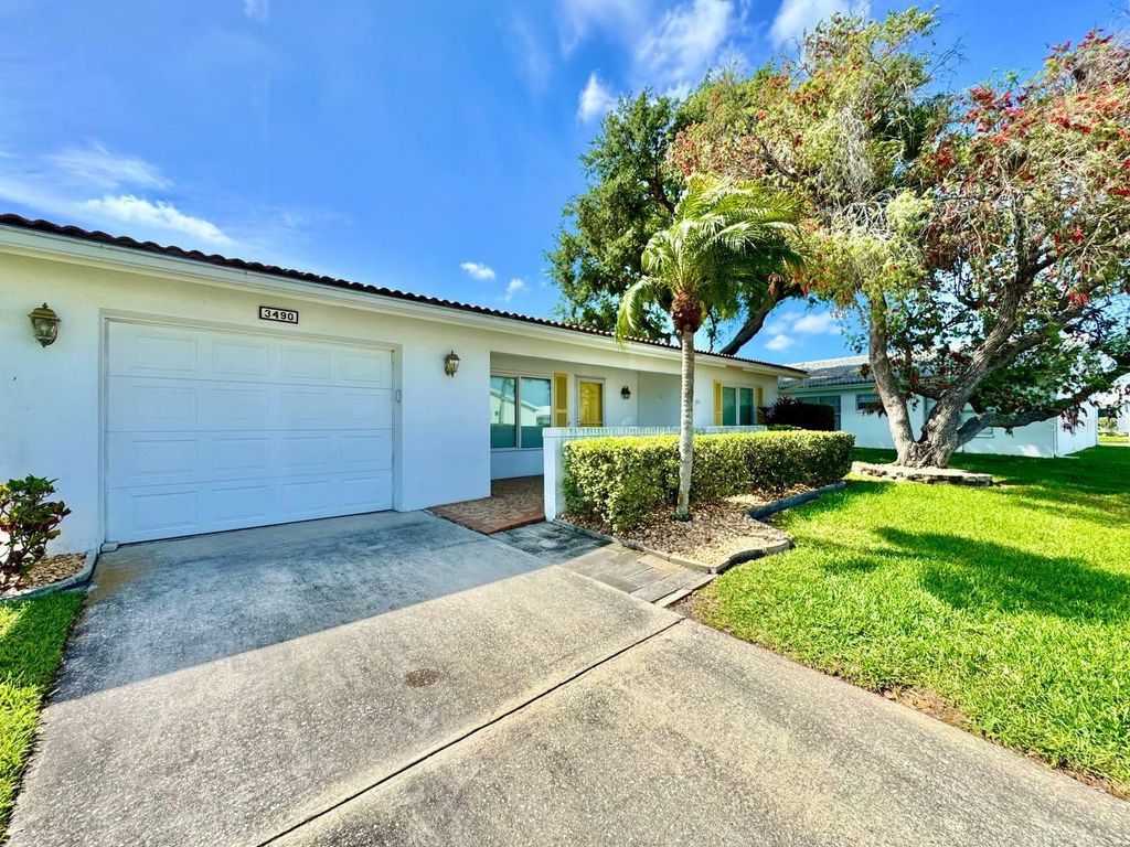 Photo of 3490 Mainlands Boulevard S, Pinellas Park, FL 33782 (MLS # TB8491934)