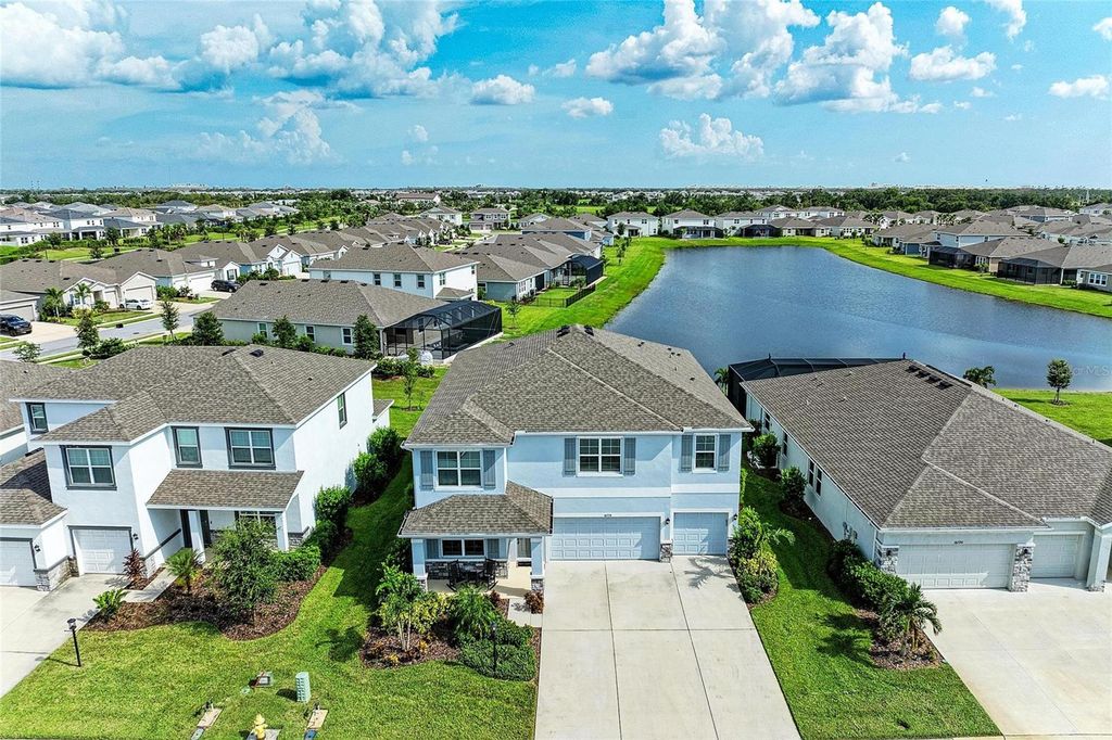 Photo of 16724 Barnwood Place, Bradenton, FL 34211 (MLS # N6140263)