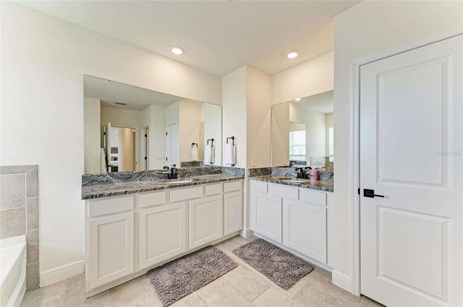 STAR FARMS PH I-IV - Residential