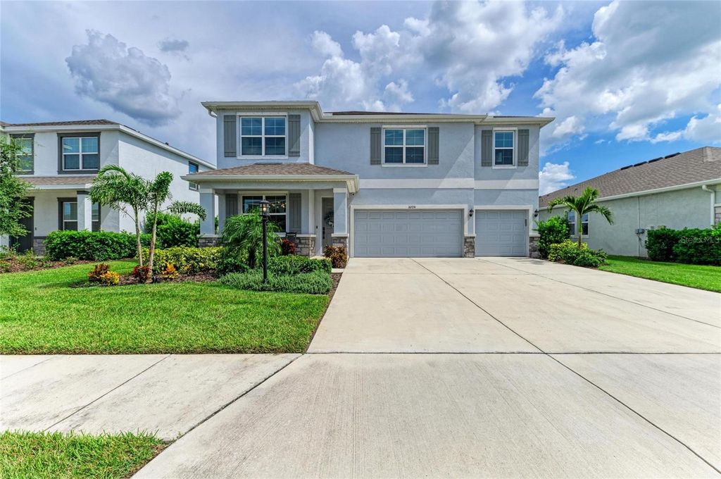 Photo of 16724 Barnwood Place, Bradenton, FL 34211 (MLS # N6140263)