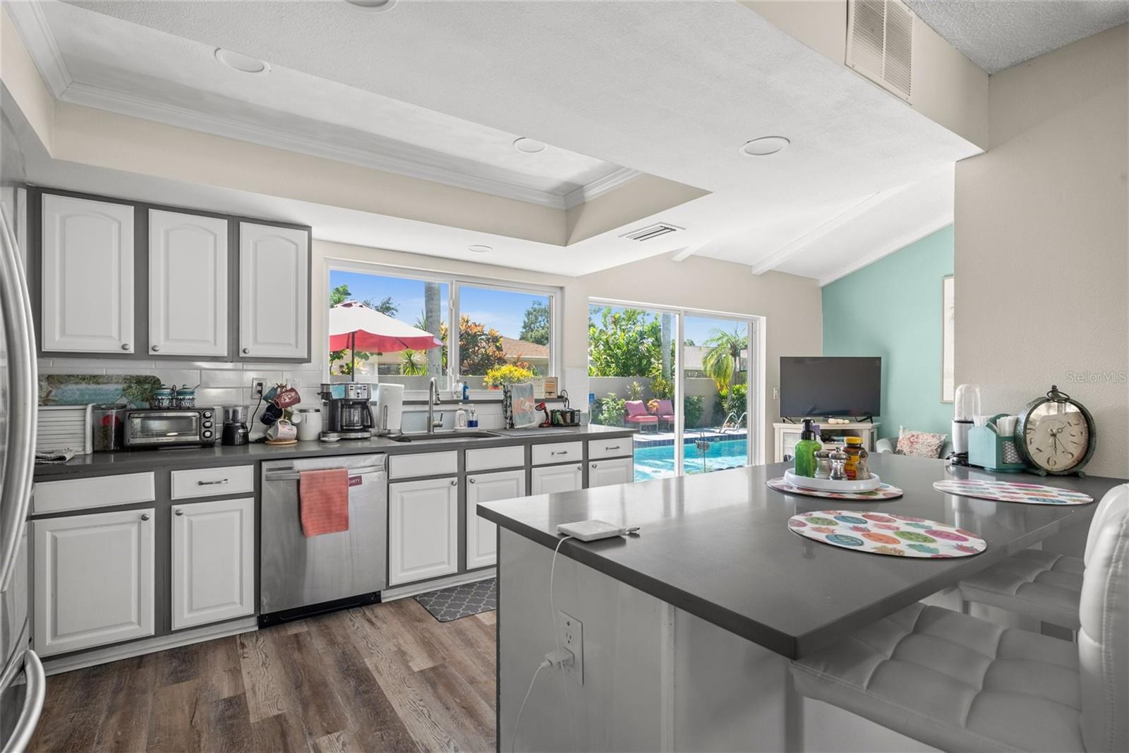 DEL PRADO IMPERIAL UNIT 1 - Residential