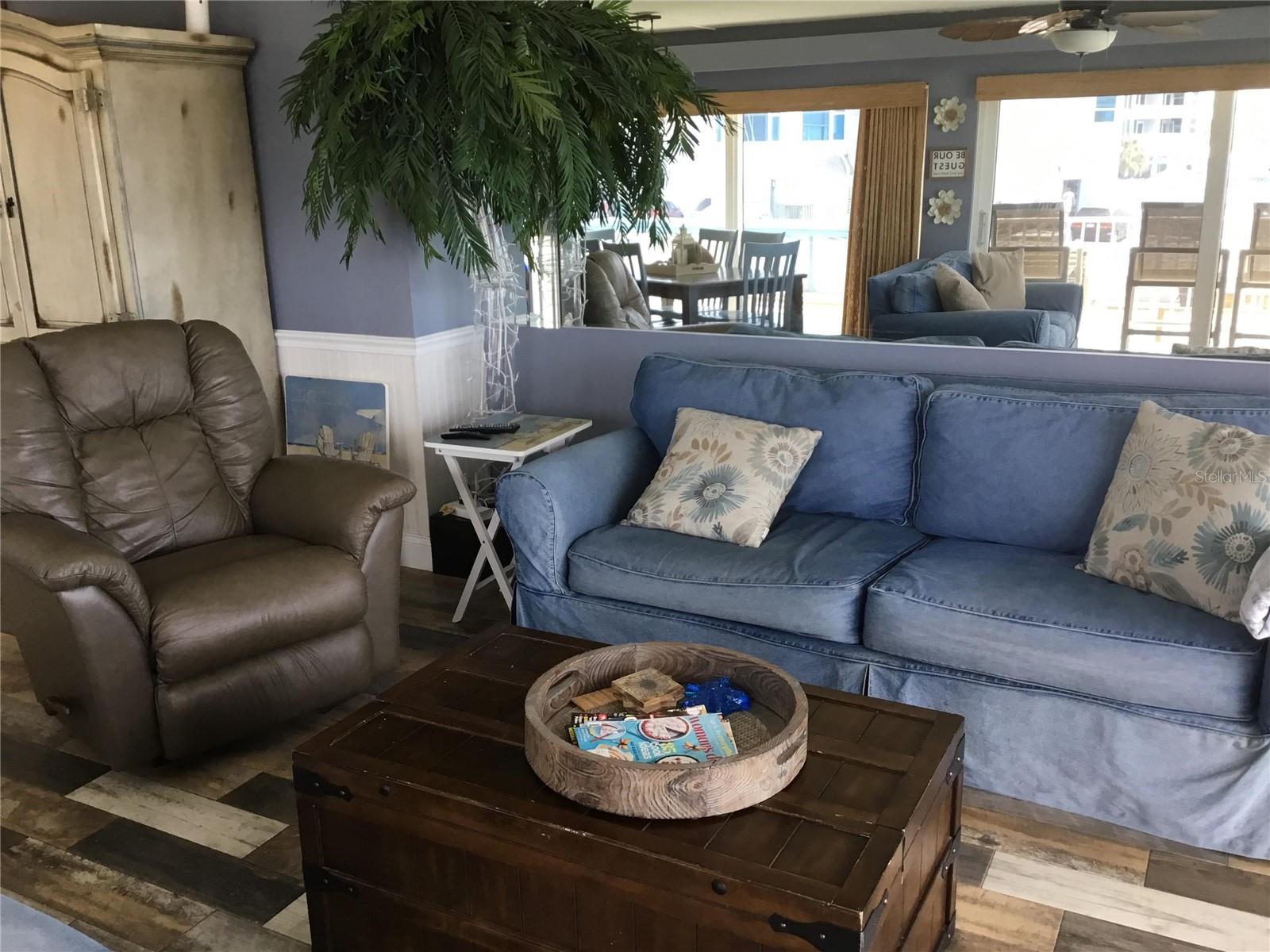 OCEAN REER VILLAS CONDO - Residential Lease