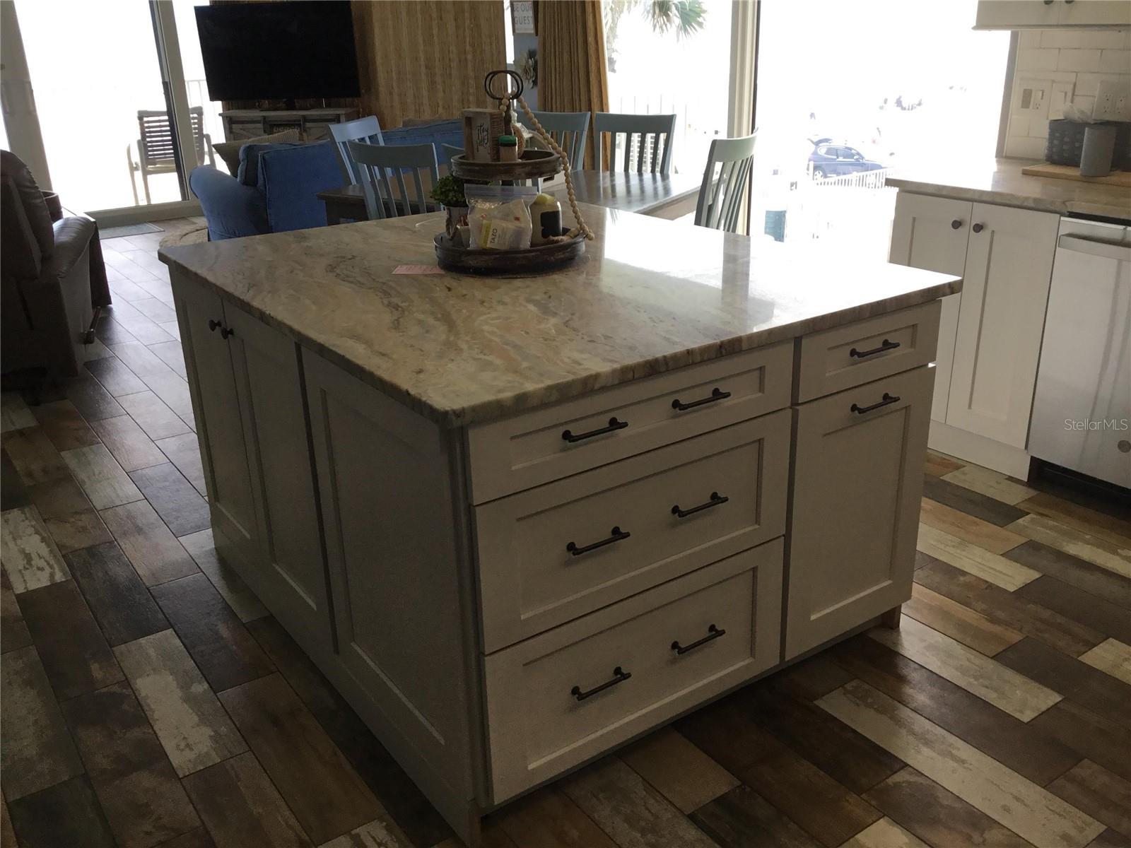 OCEAN REER VILLAS CONDO - Residential Lease