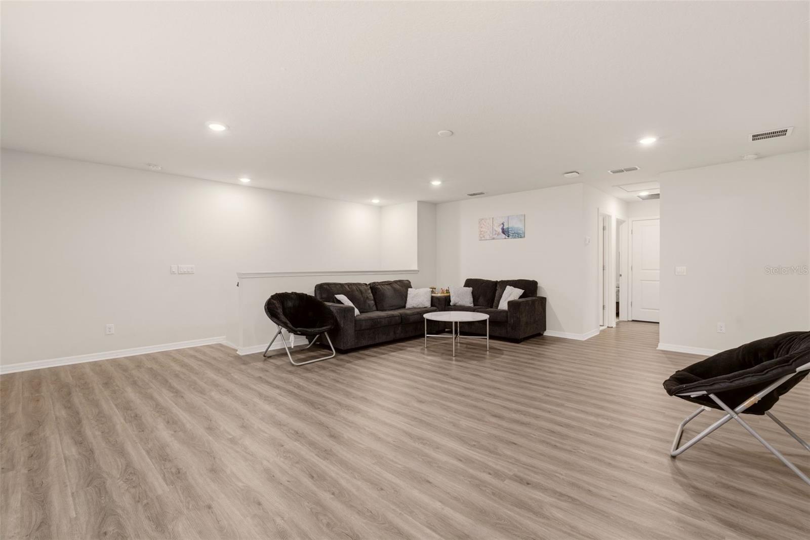 RIVER RUN PRESERVE - Residential