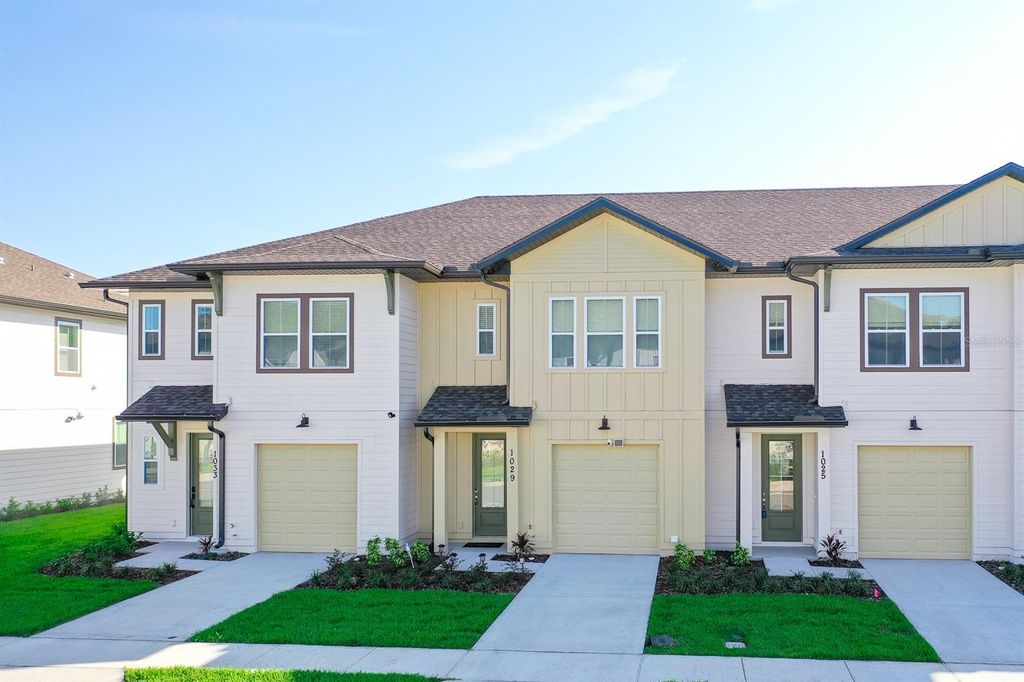 Photo of 1029 Plantation Lane, Davenport, FL 33896 (MLS # O6412688)