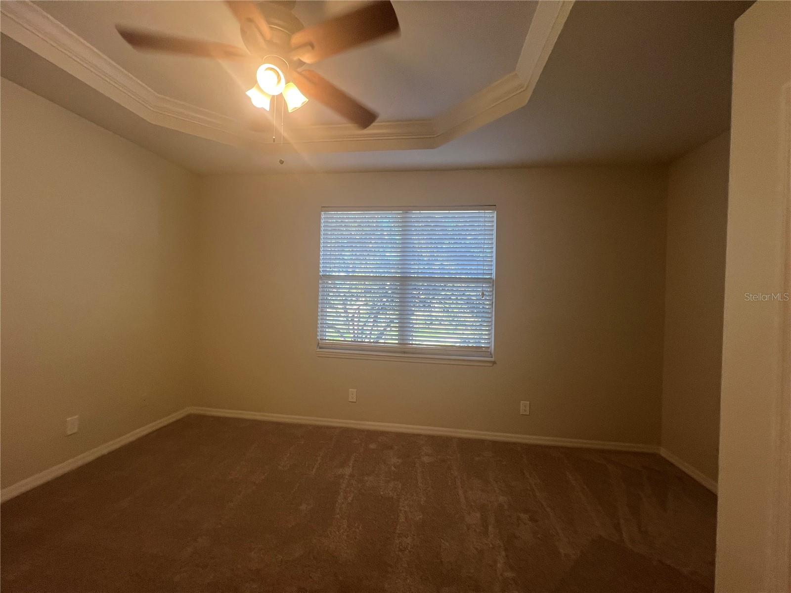 TOWNS AT LAKESIDE - Residential Lease