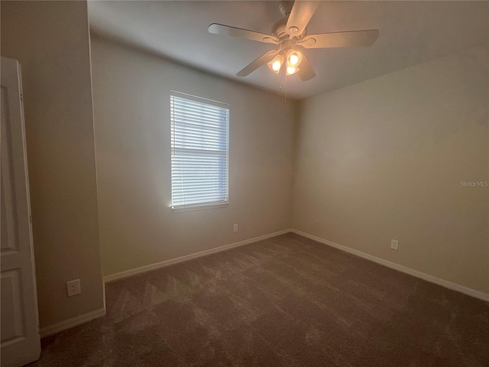 TOWNS AT LAKESIDE - Residential Lease