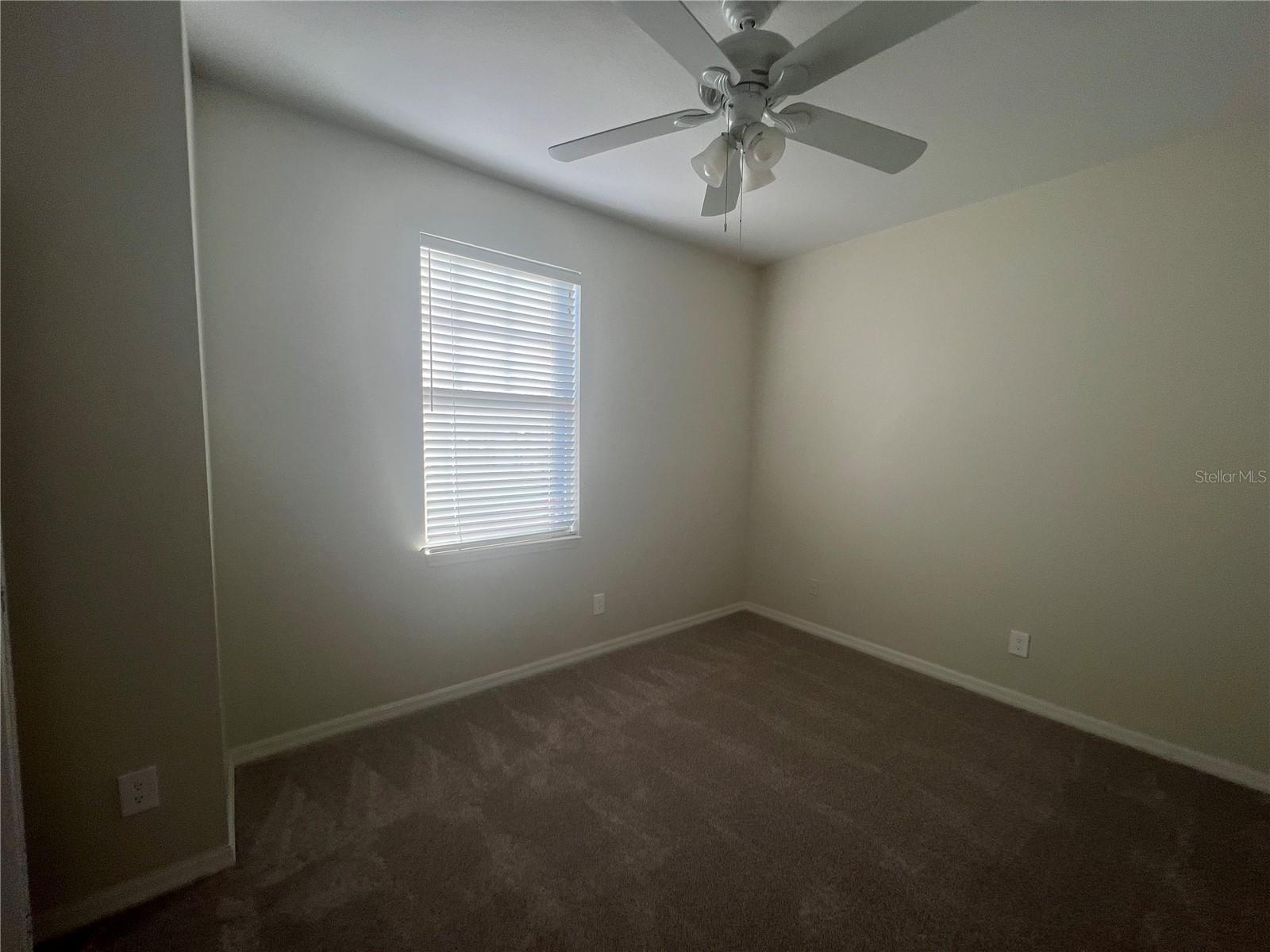 TOWNS AT LAKESIDE - Residential Lease