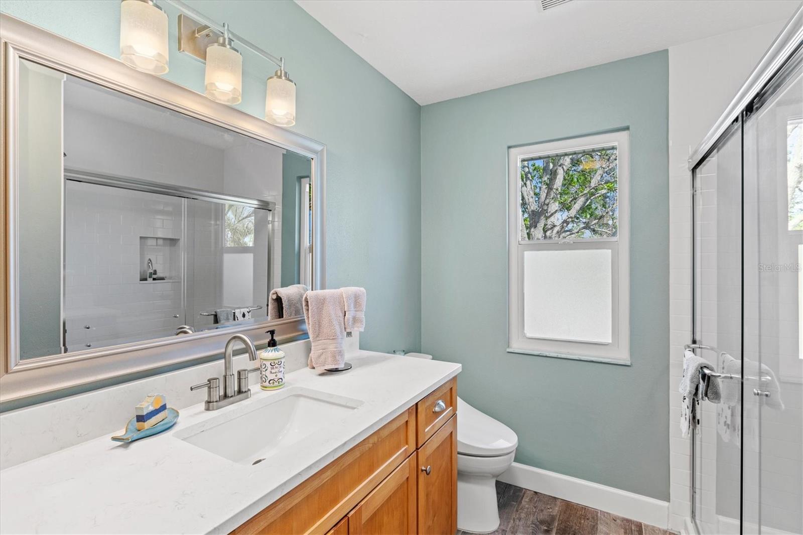 HOLMES BEACH THIRTY-THIRD UNIT - Residential