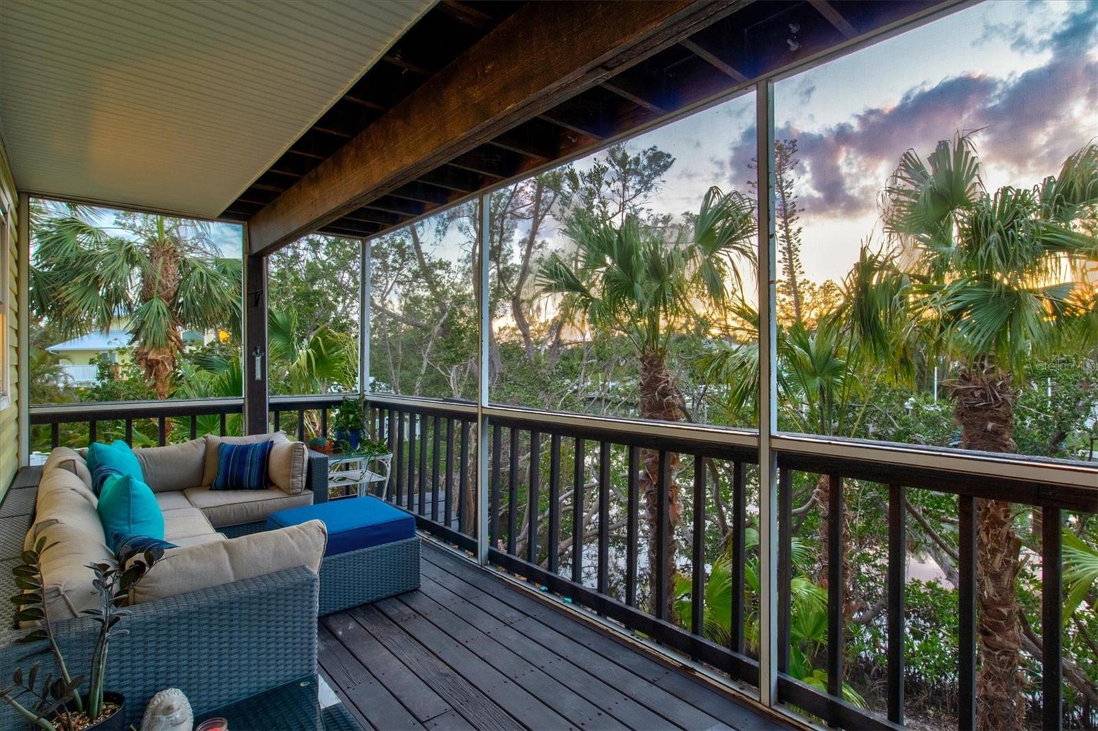 HOLMES BEACH THIRTY-THIRD UNIT - Residential