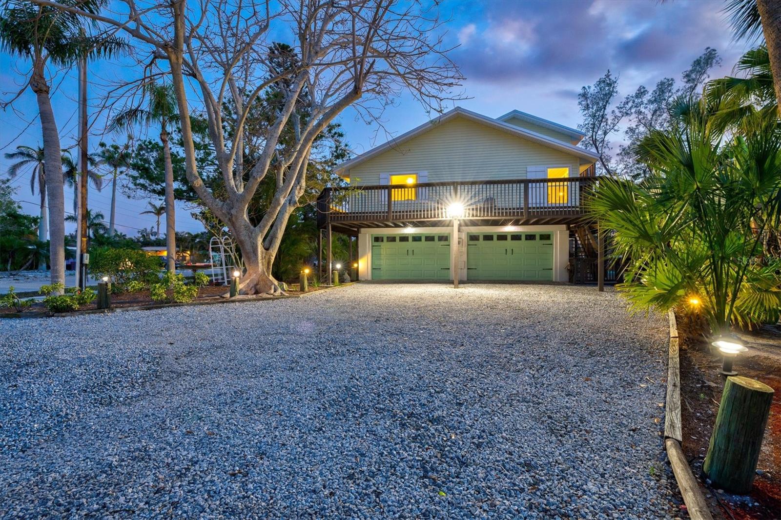 HOLMES BEACH THIRTY-THIRD UNIT - Residential