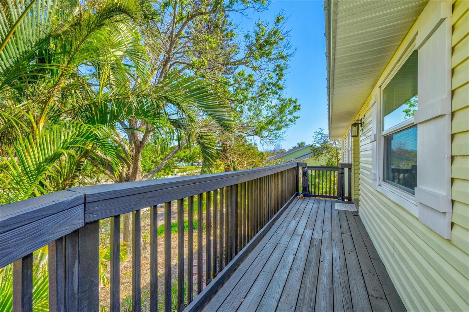 HOLMES BEACH THIRTY-THIRD UNIT - Residential