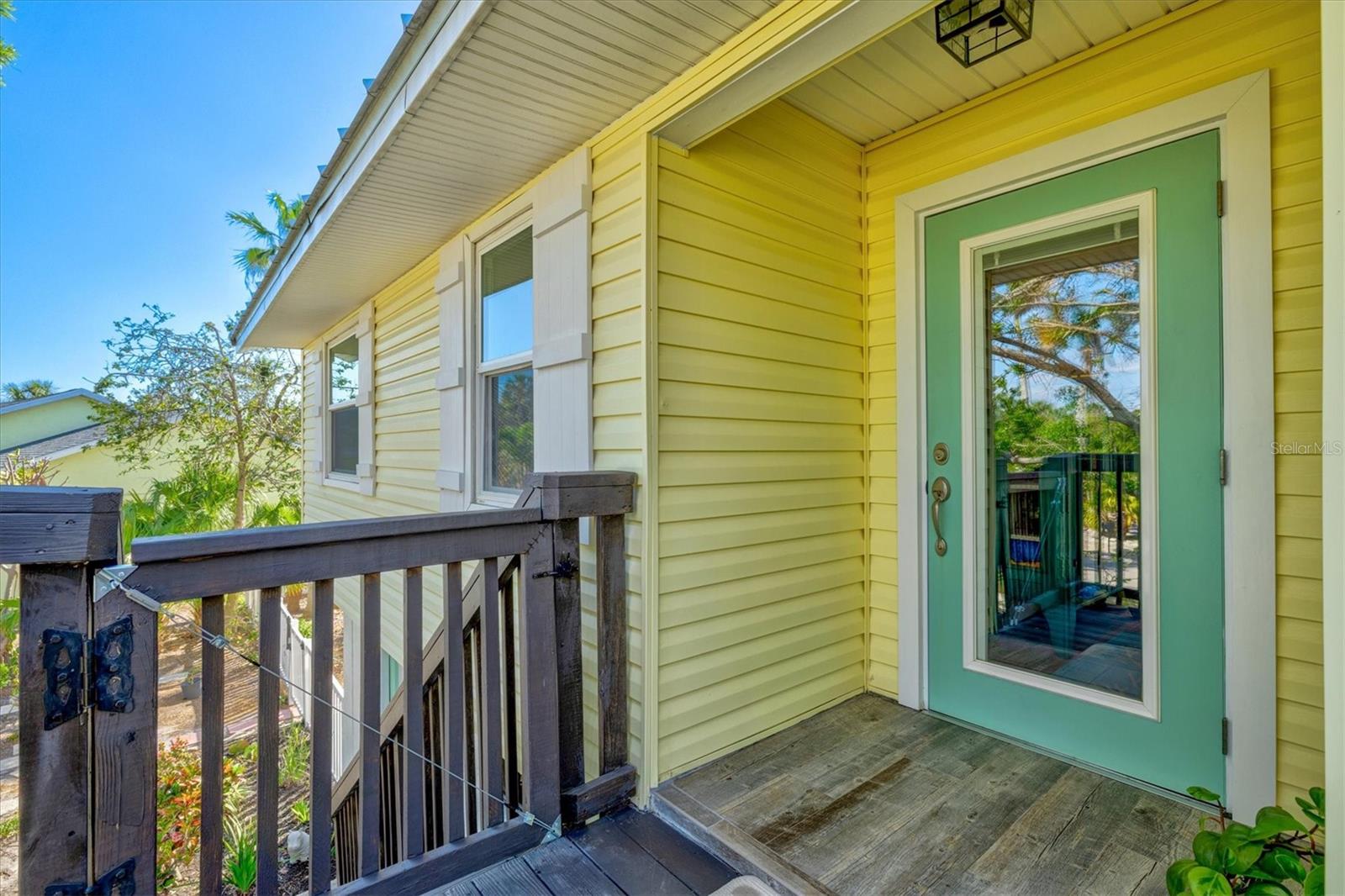 HOLMES BEACH THIRTY-THIRD UNIT - Residential