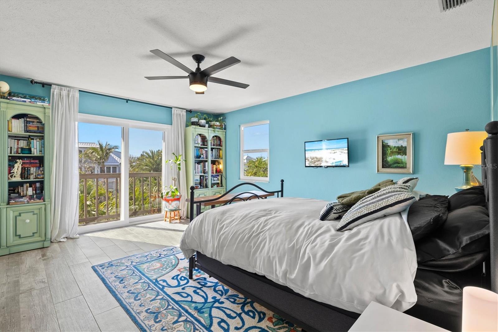 HOLMES BEACH THIRTY-THIRD UNIT - Residential