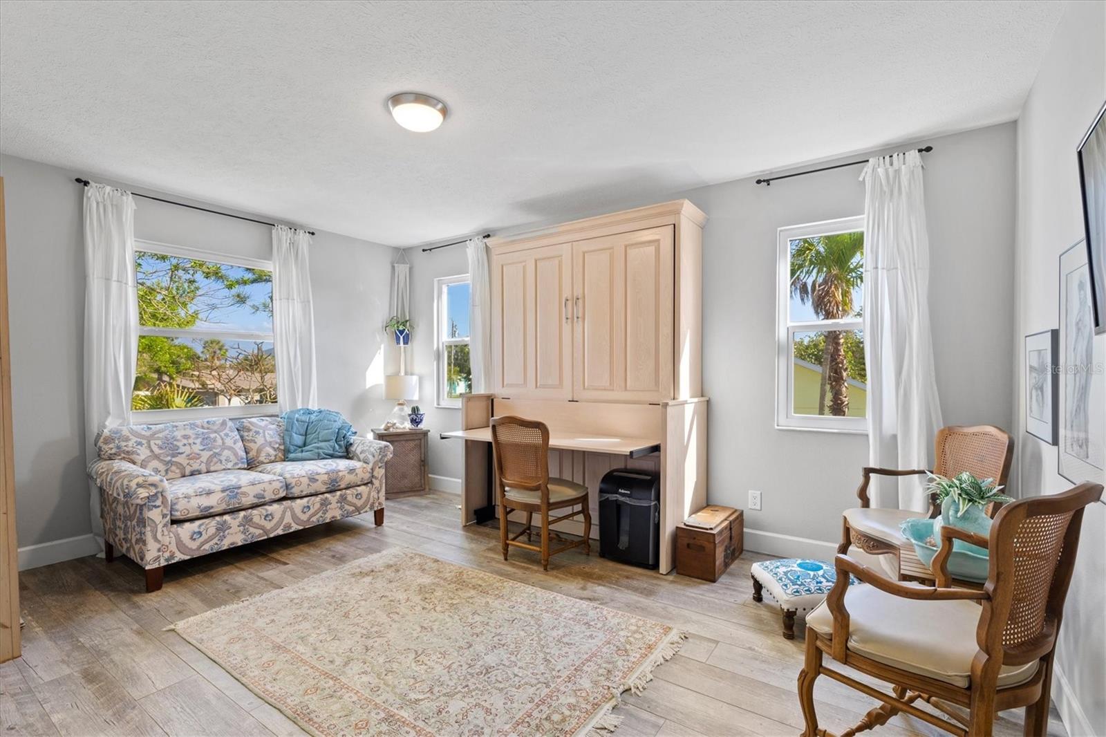 HOLMES BEACH THIRTY-THIRD UNIT - Residential