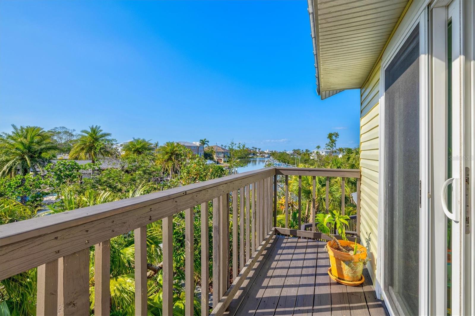 HOLMES BEACH THIRTY-THIRD UNIT - Residential