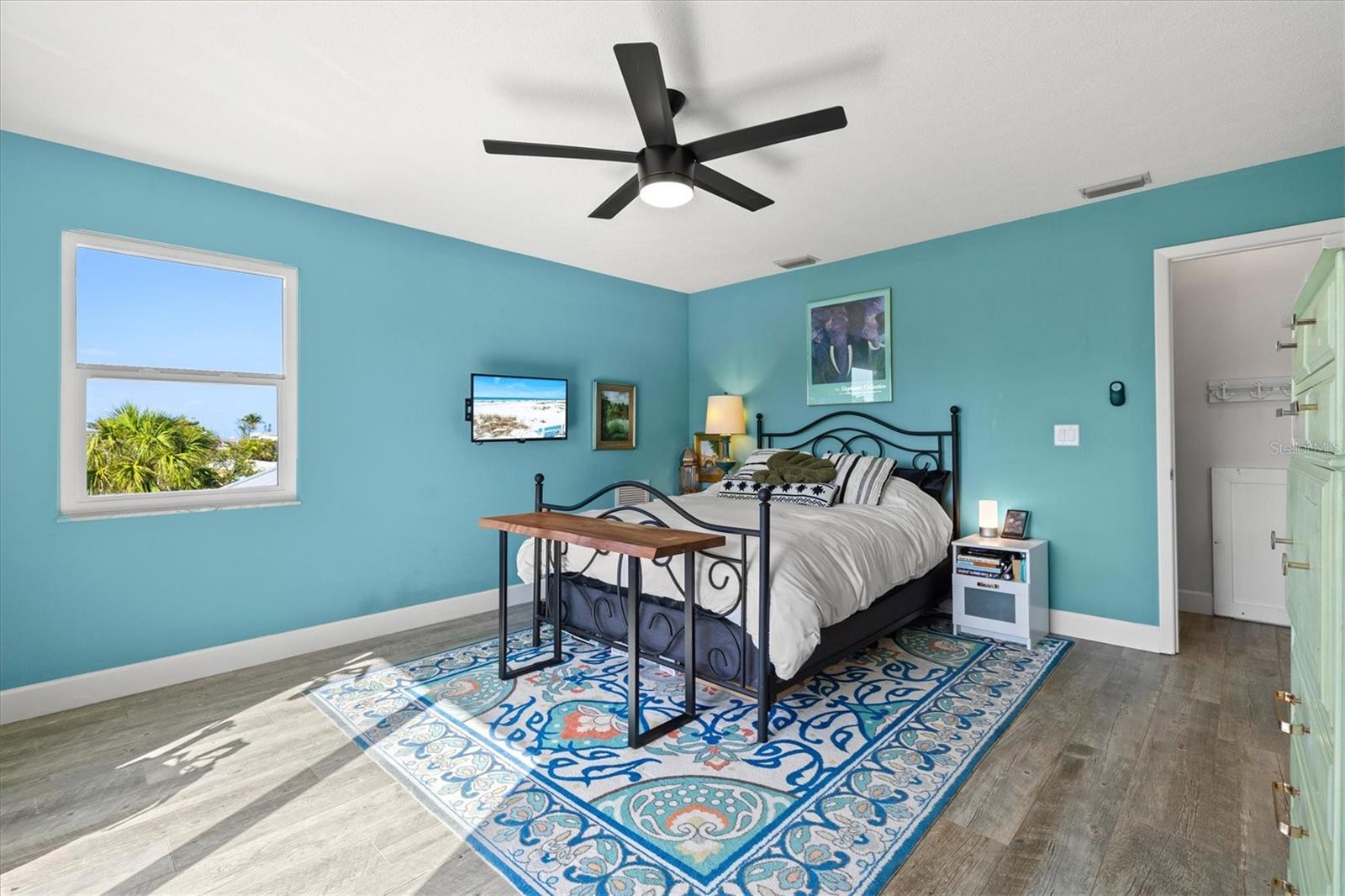 HOLMES BEACH THIRTY-THIRD UNIT - Residential