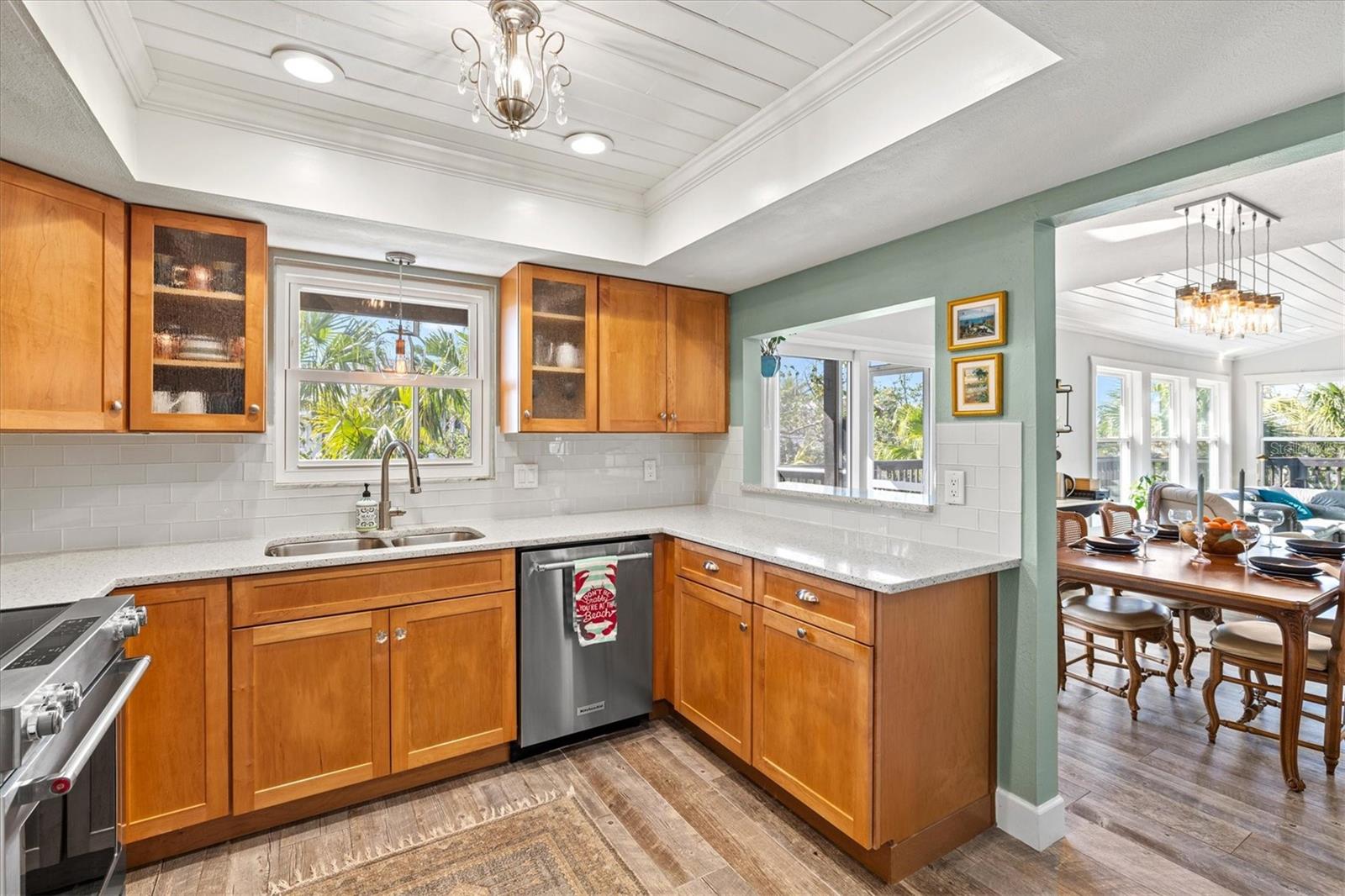 HOLMES BEACH THIRTY-THIRD UNIT - Residential