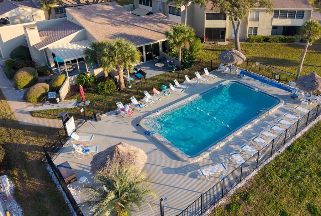 Photo of 616 Windrush Bay Drive #616, Tarpon Springs, FL 34689 (MLS # TB8461625)