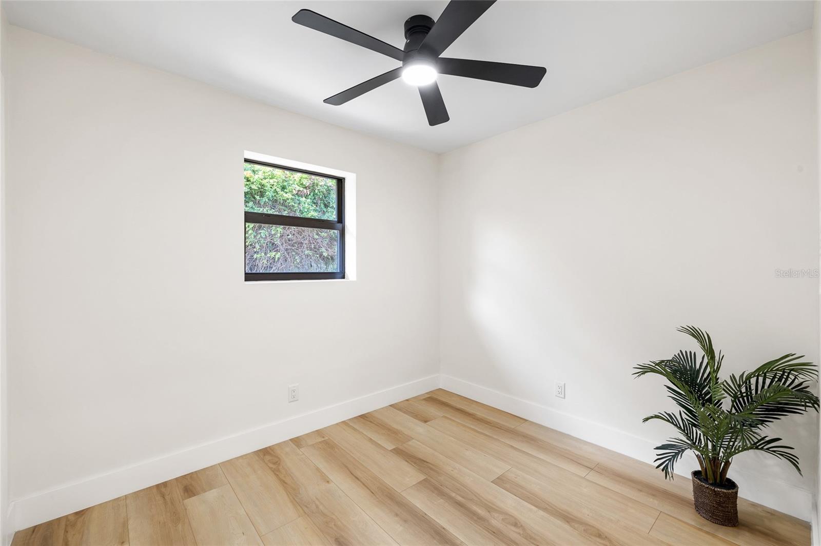 GANDY GARDENS 2 - Residential