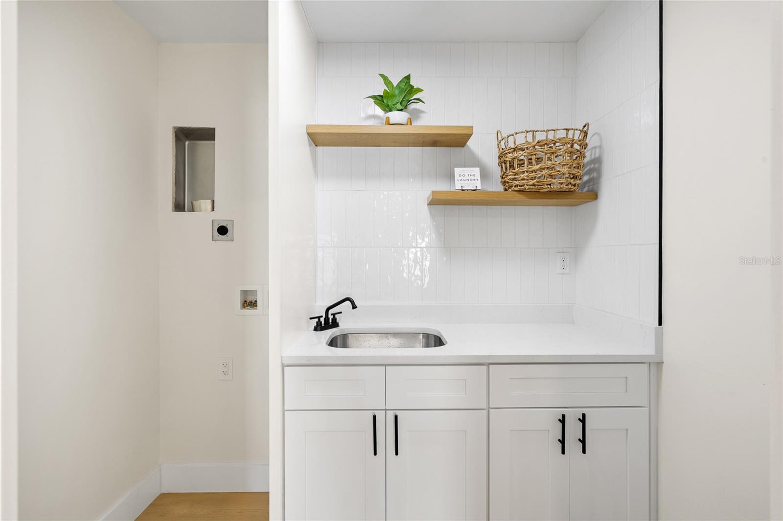 GANDY GARDENS 2 - Residential