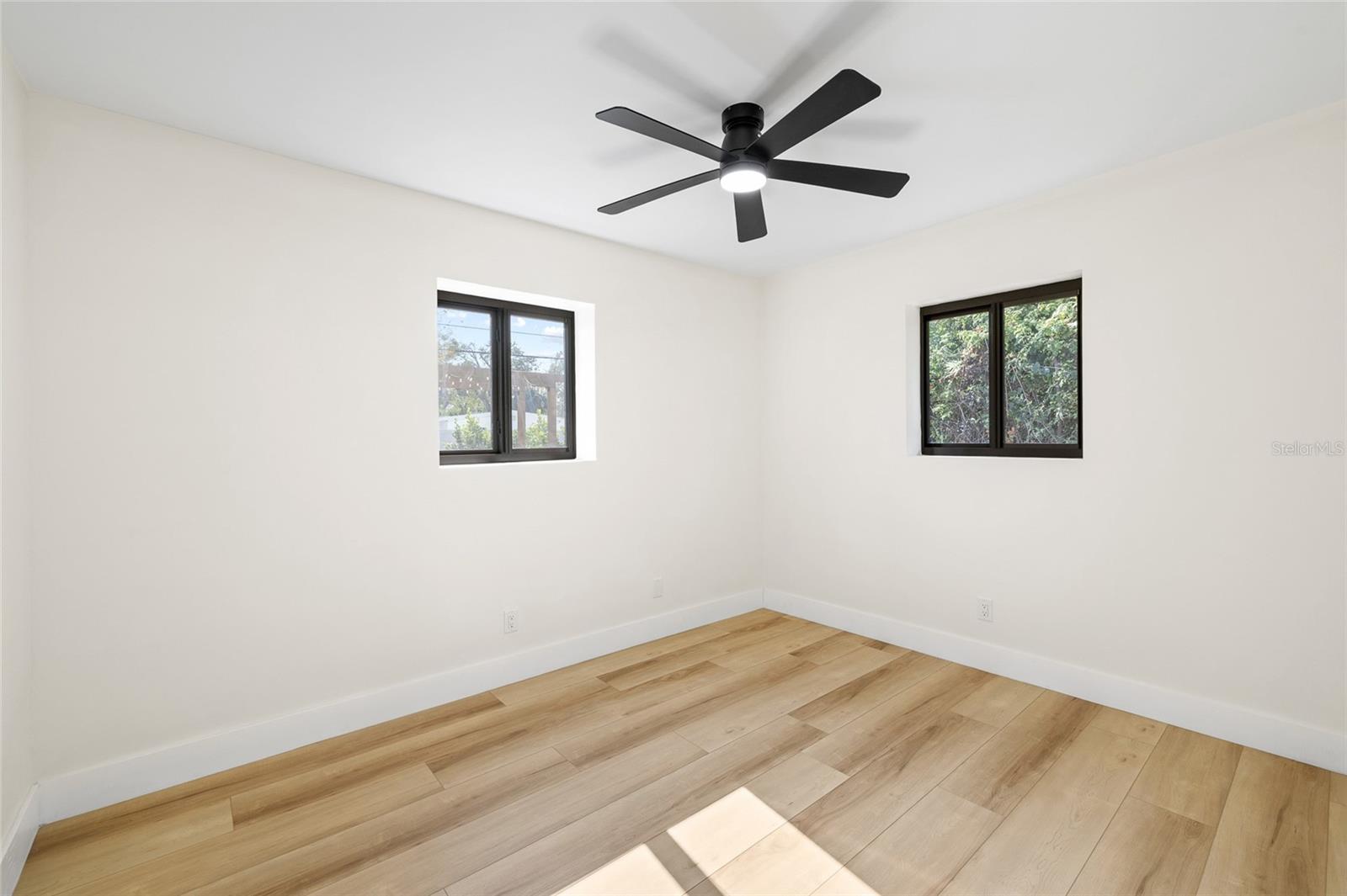 GANDY GARDENS 2 - Residential