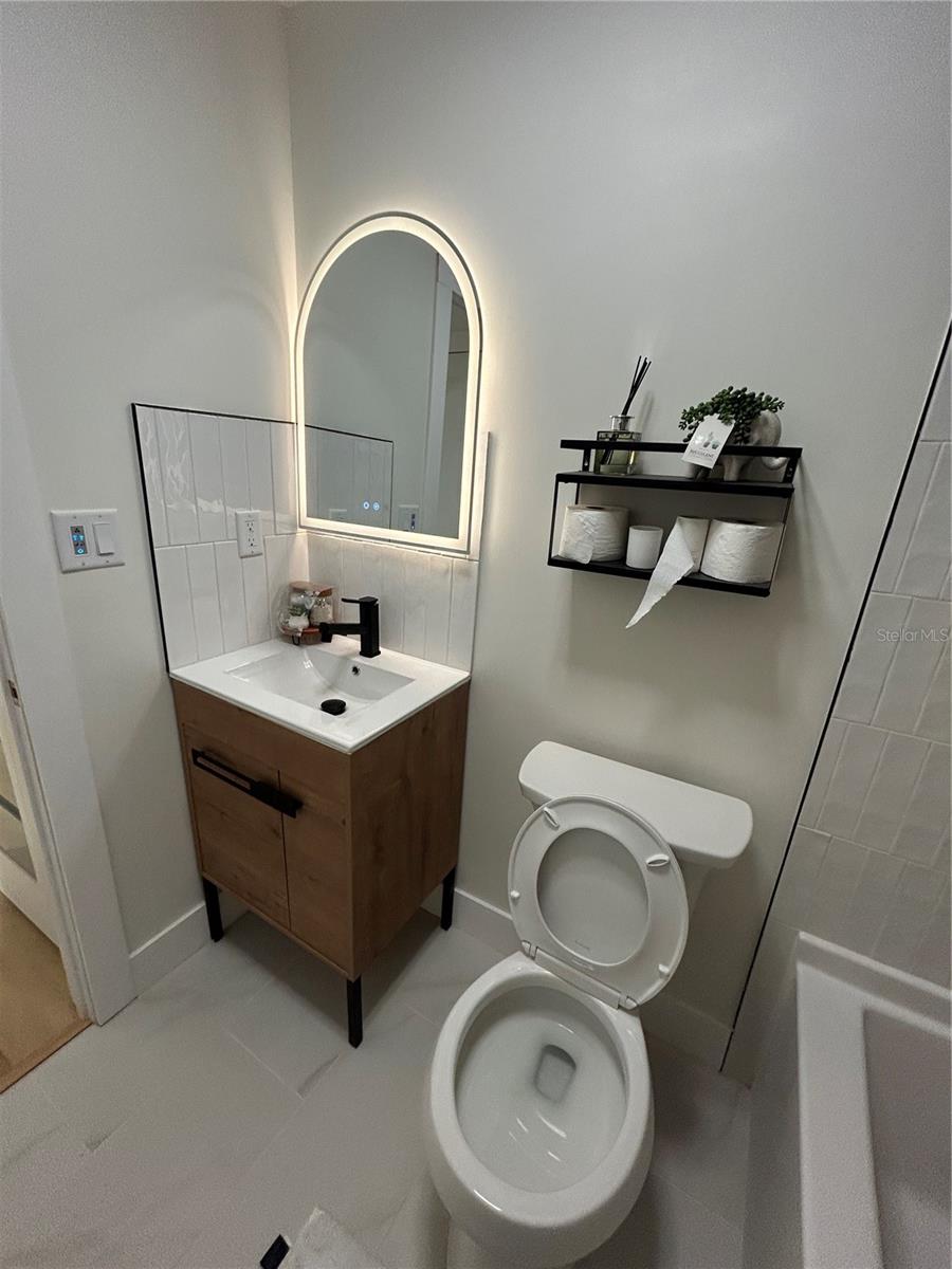 GANDY GARDENS 2 - Residential