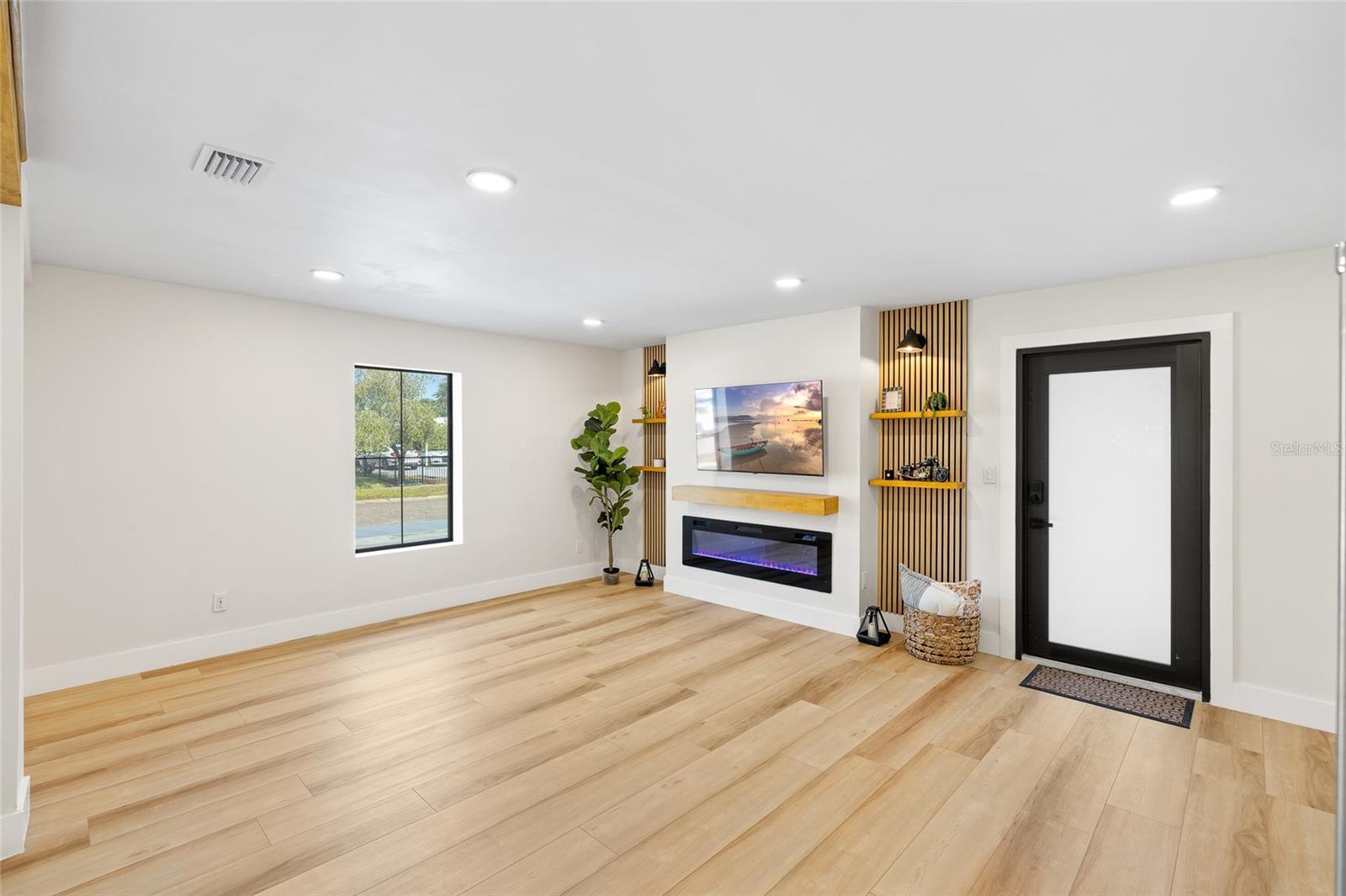 GANDY GARDENS 2 - Residential