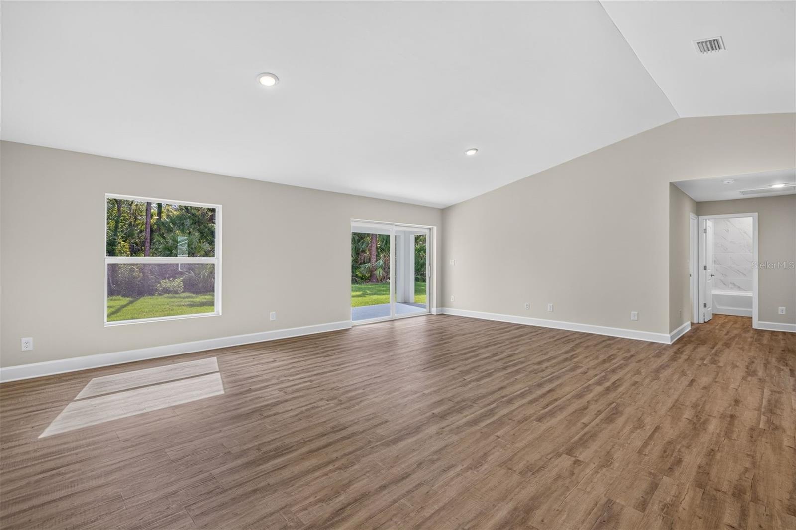 434 AVELLA STREET, PORT CHARLOTTE, FL, 33954 4 434 AVELLA STREET
