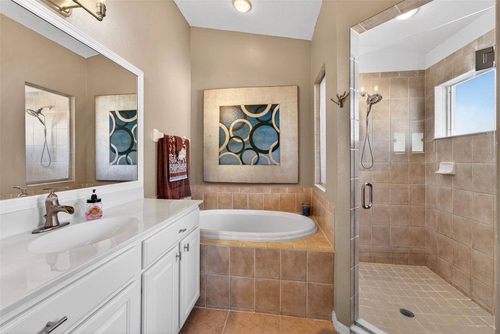 LAKESIDE PLANTATION - Residential