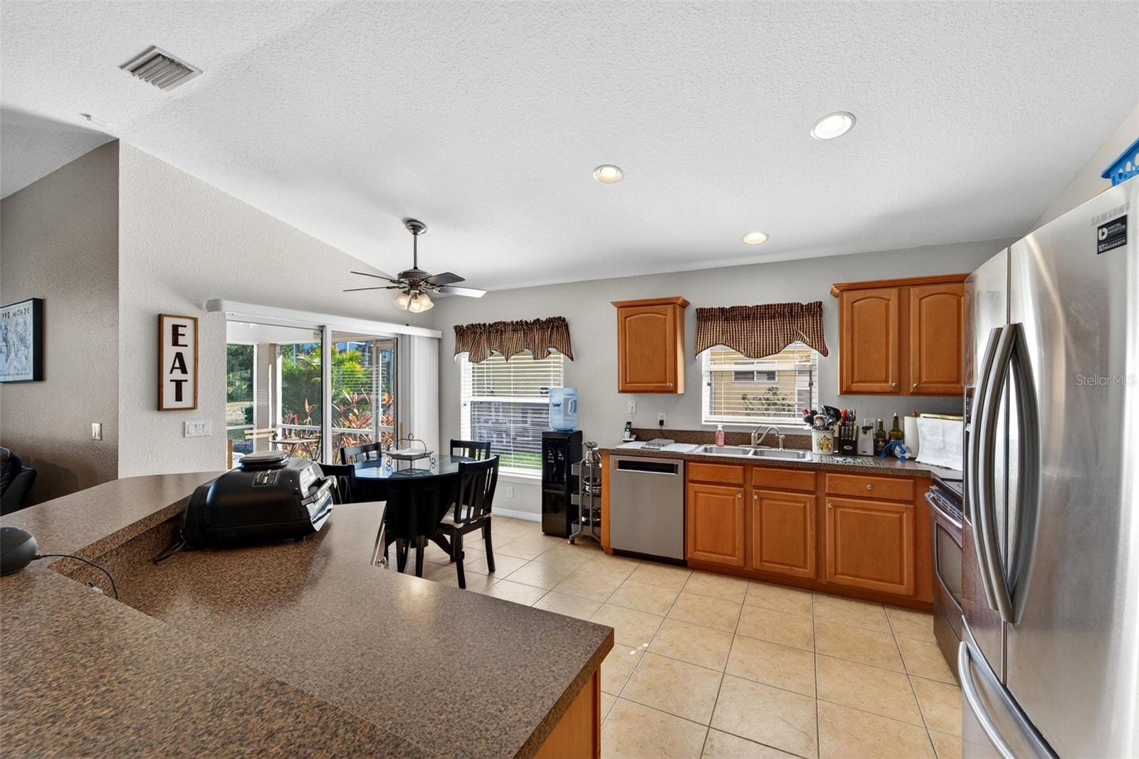 LAKESIDE PLANTATION - Residential