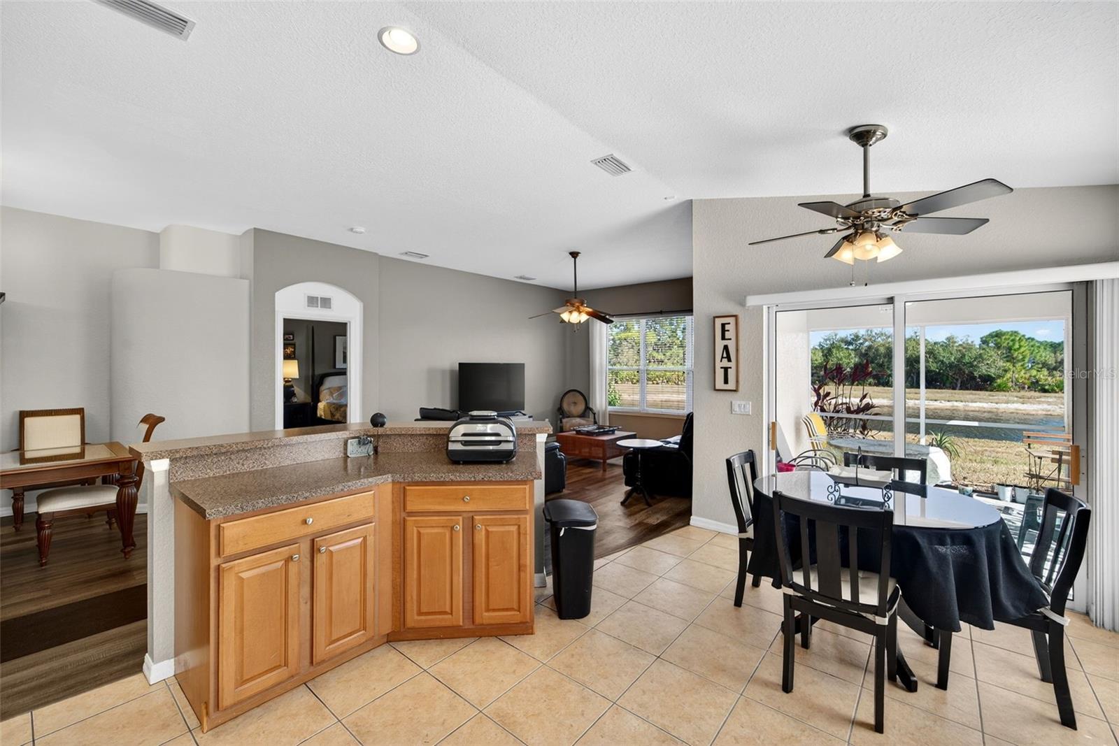 LAKESIDE PLANTATION - Residential