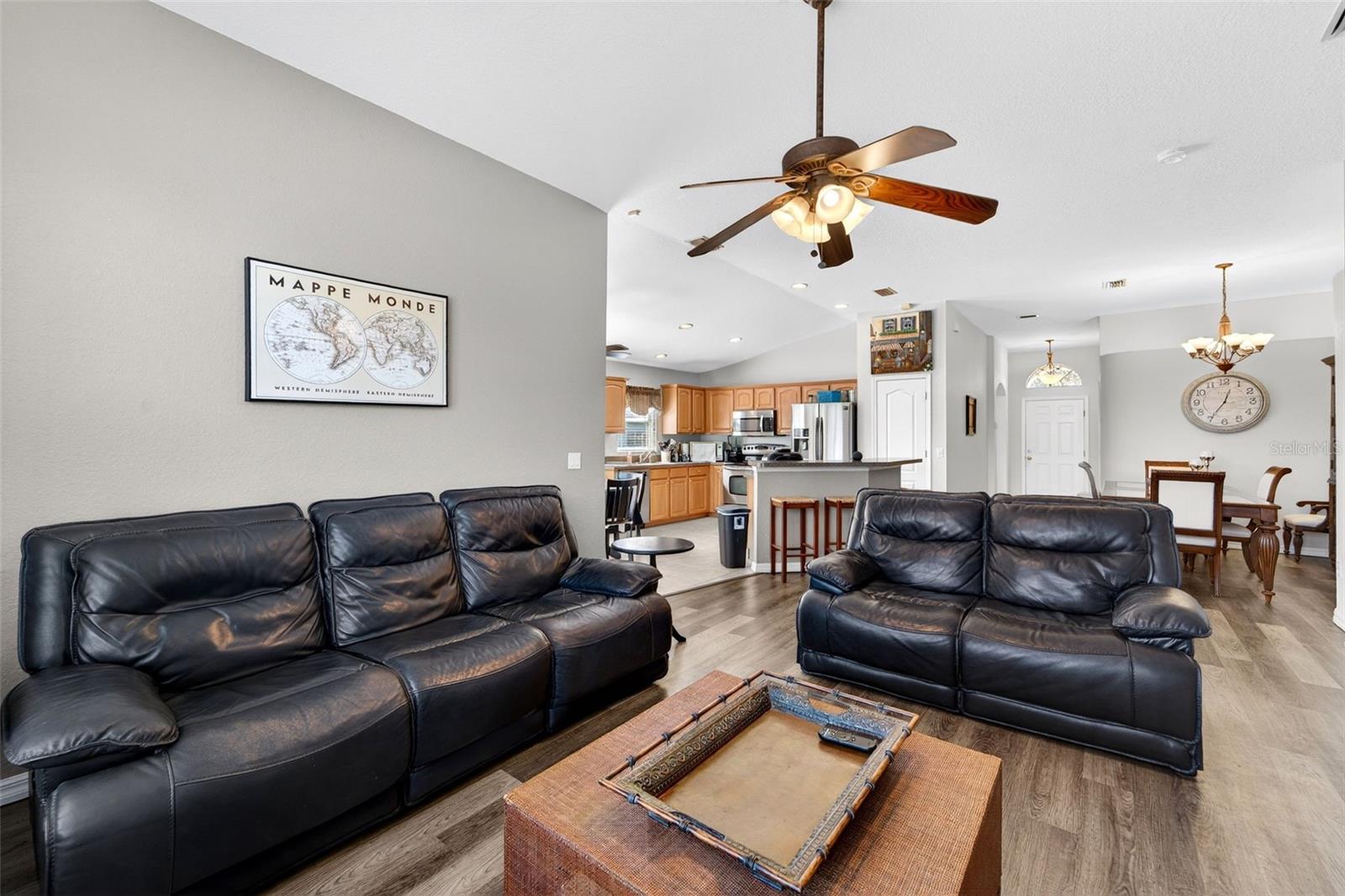 LAKESIDE PLANTATION - Residential