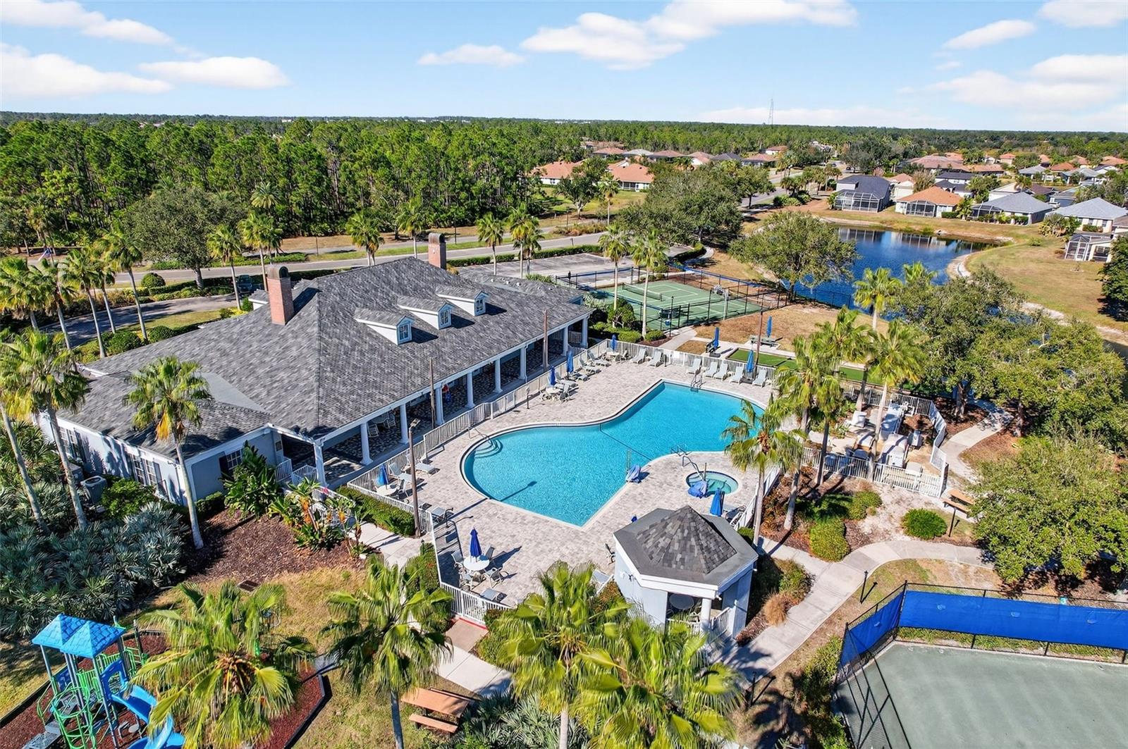 LAKESIDE PLANTATION - Residential