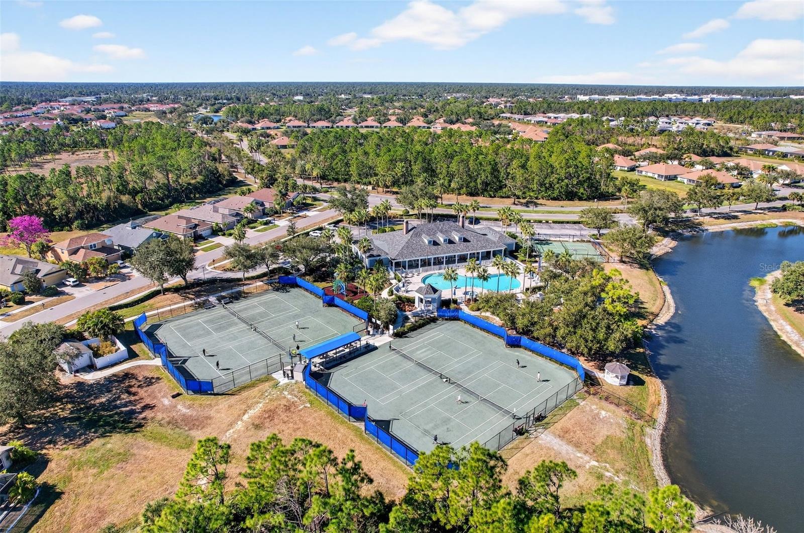 LAKESIDE PLANTATION - Residential