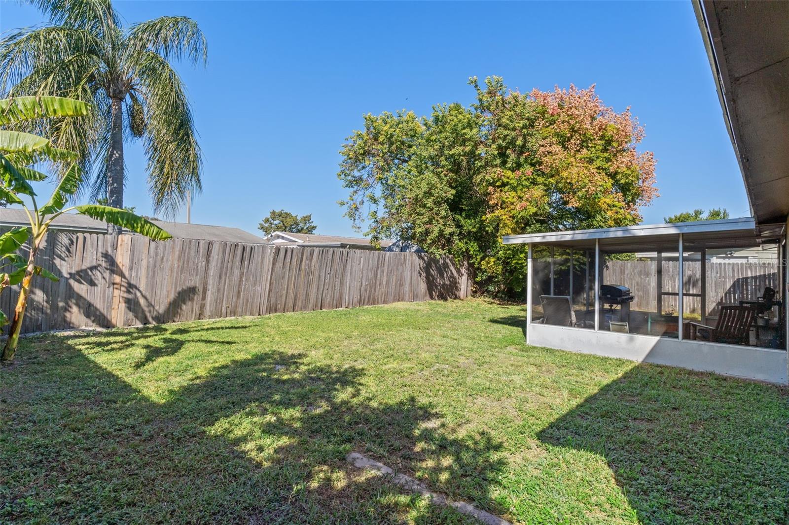 EMBASSY HILLS - Residential