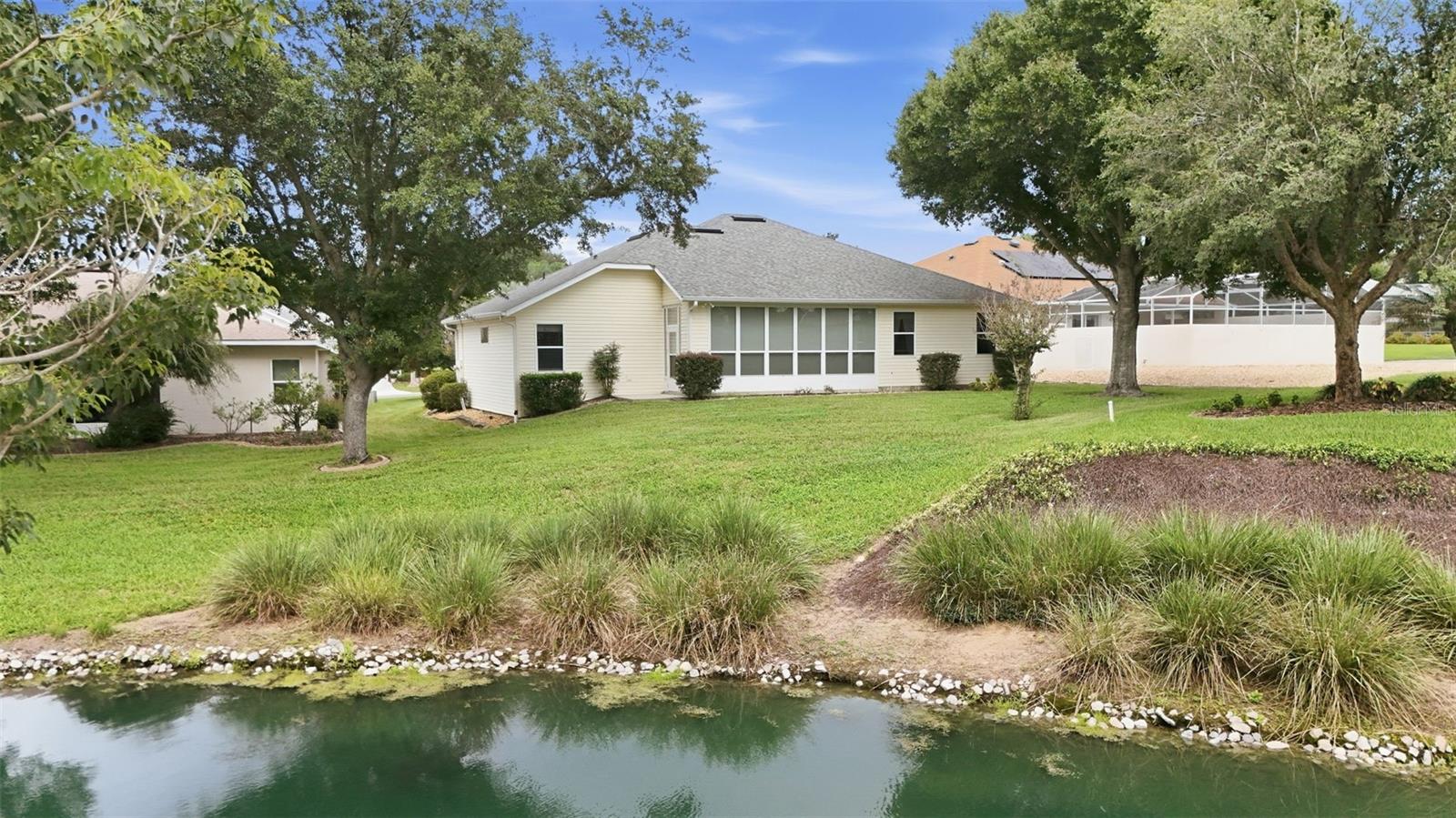 5596 FREEPORT DRIVE