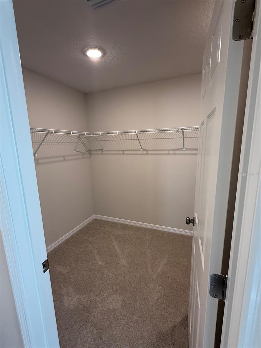 LAWSON DUNES SUB - Residential Lease