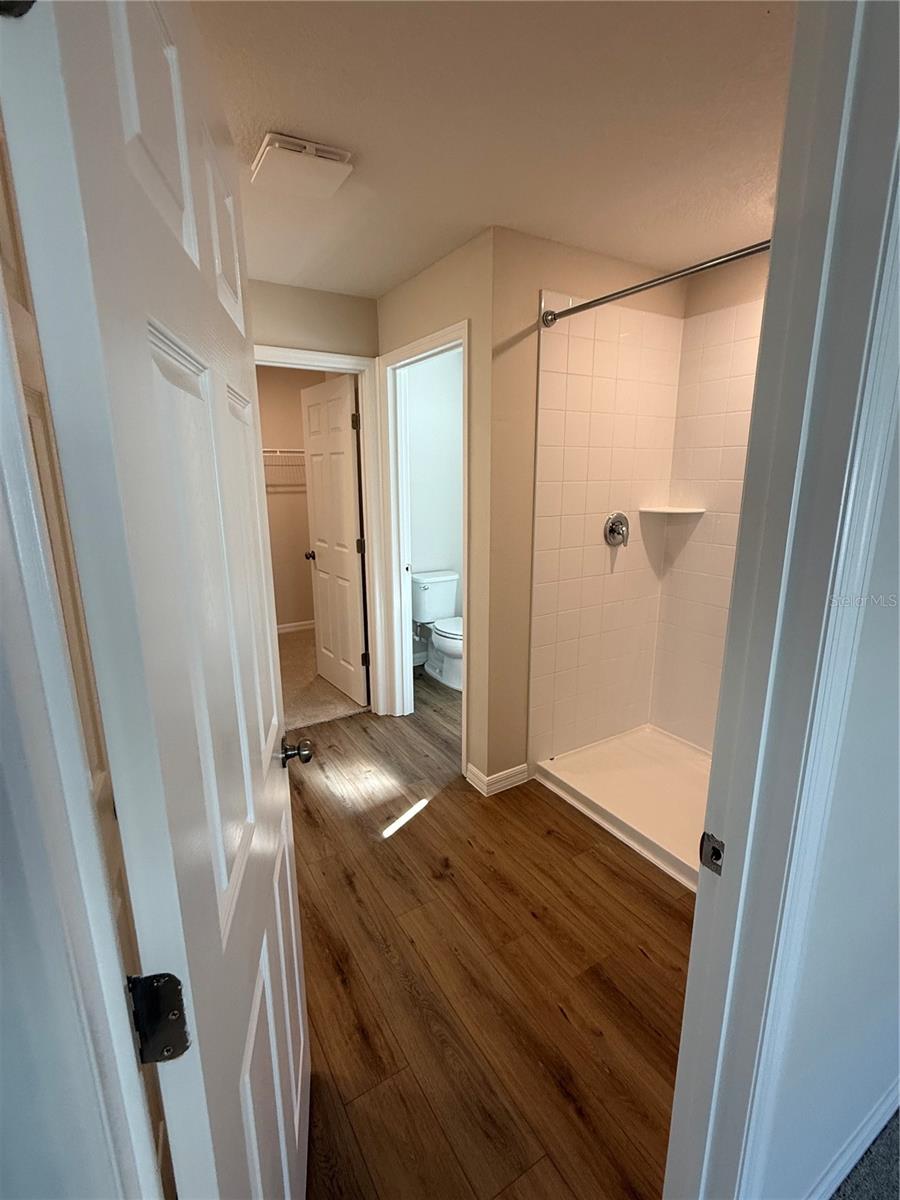 LAWSON DUNES SUB - Residential Lease