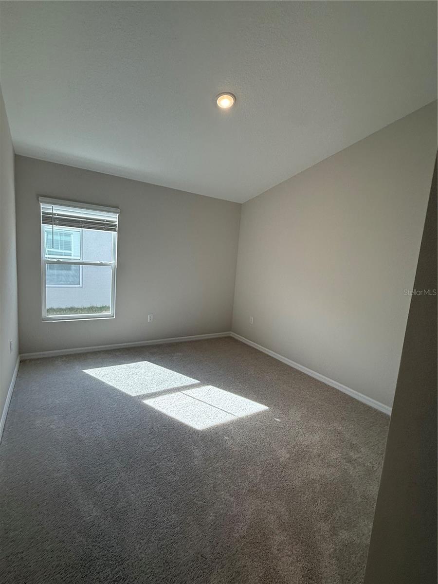 LAWSON DUNES SUB - Residential Lease