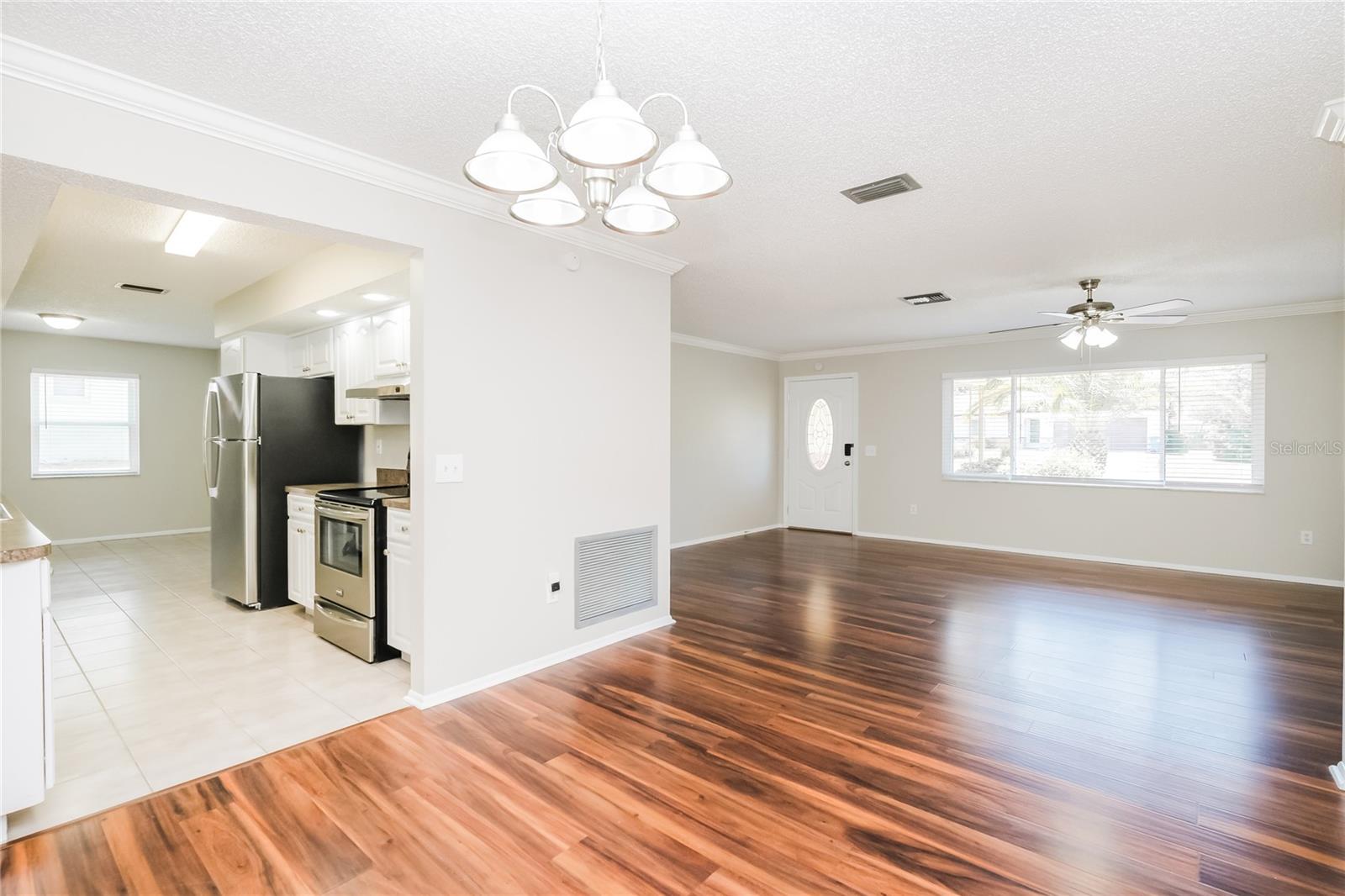 SPRING HILL - Residential Lease