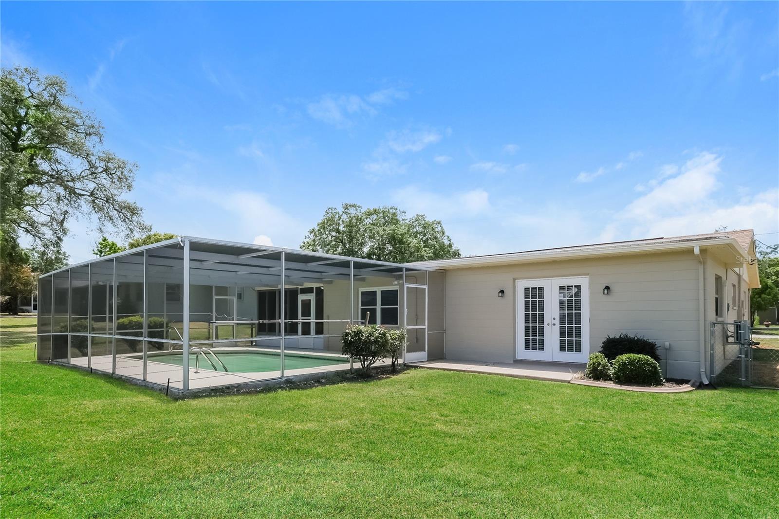 SPRING HILL - Residential Lease