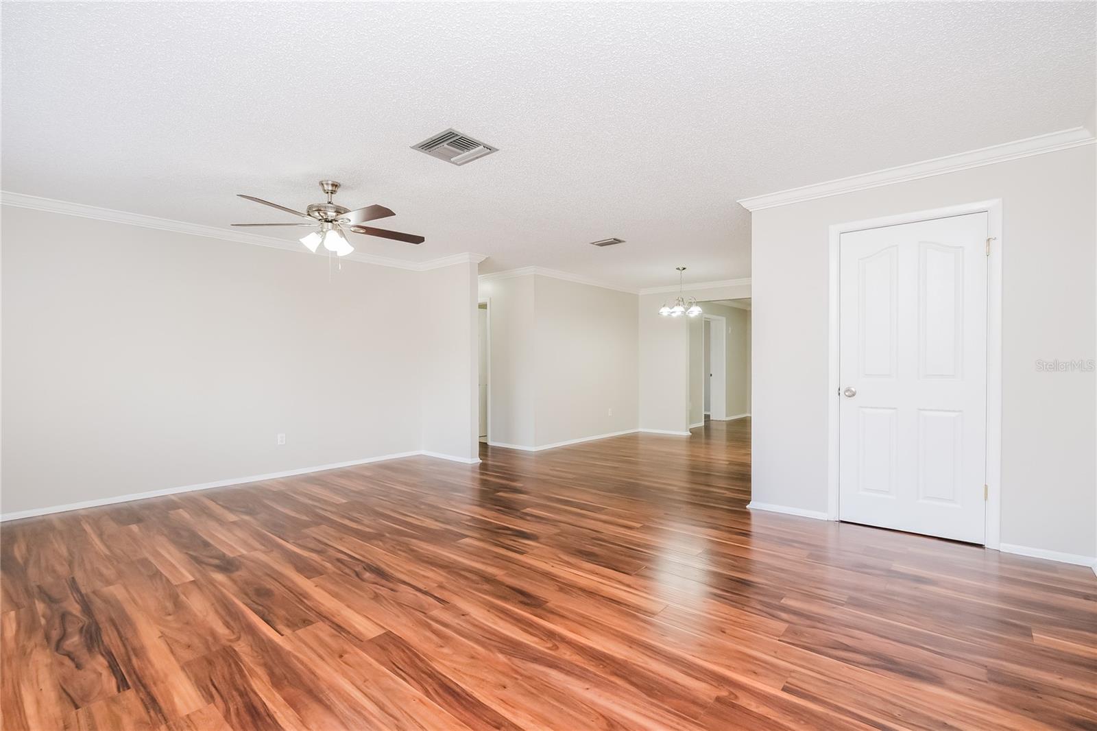 SPRING HILL - Residential Lease